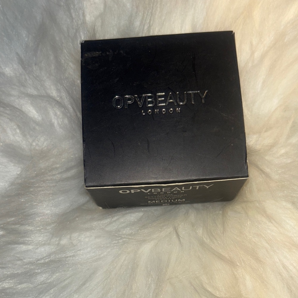 OPV Beauty London Medium Setting Powder